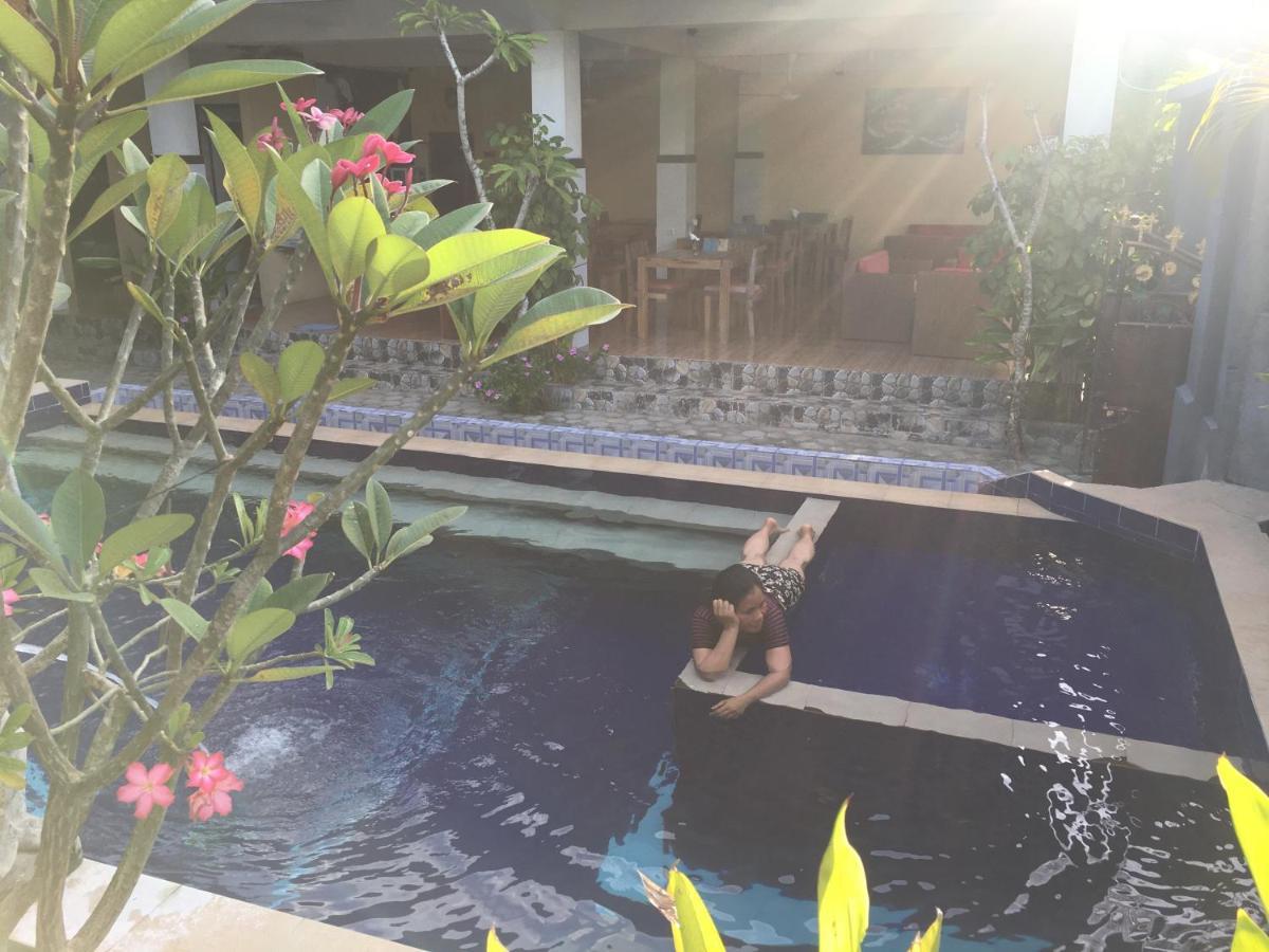 Wahyu Homestay 1 Lembongan Kültér fotó