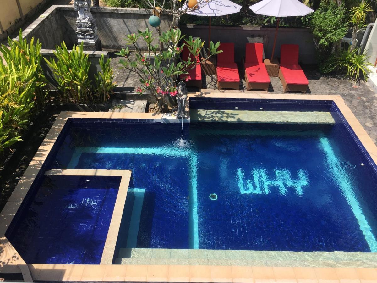 Wahyu Homestay 1 Lembongan Kültér fotó