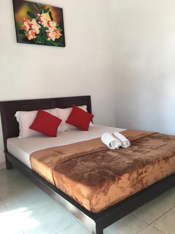 Wahyu Homestay 1 Lembongan Kültér fotó
