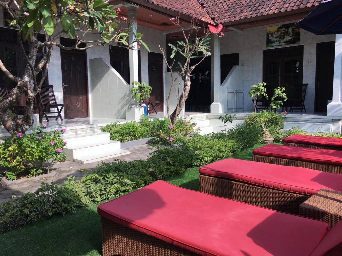 Wahyu Homestay 1 Lembongan Kültér fotó