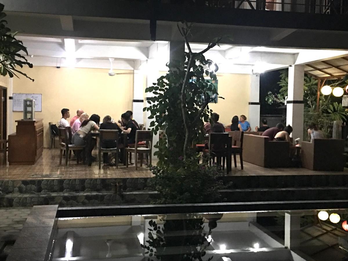 Wahyu Homestay 1 Lembongan Kültér fotó